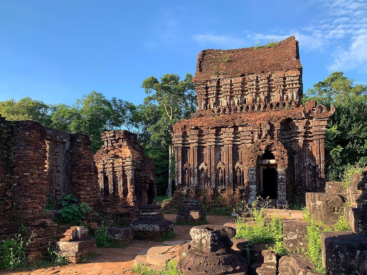 Cham tower-temples at Mỹ Sơn sanctuary, Quảng Nam Province, Vietnam — Group B, C and D
