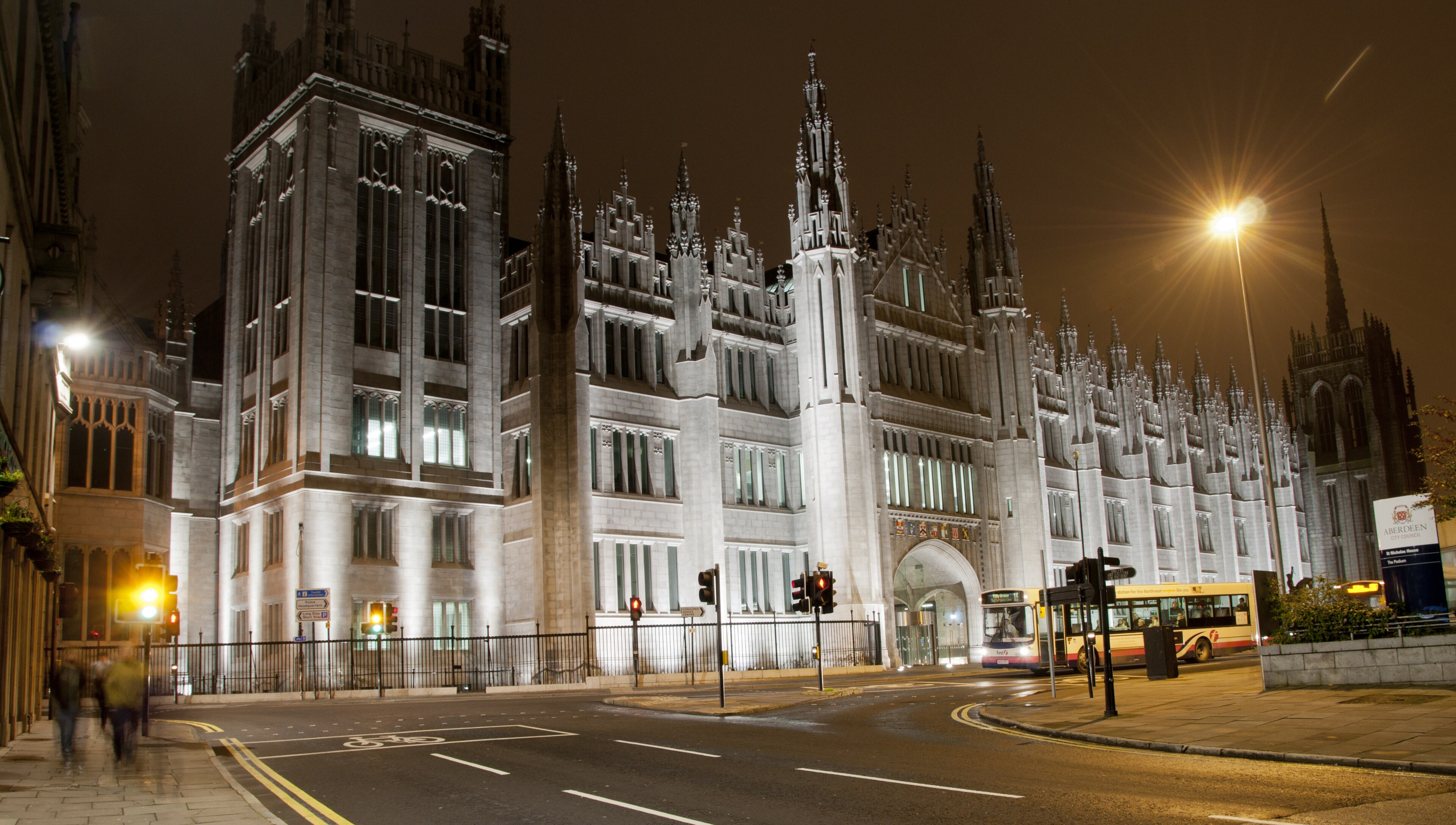 Marischal College — view