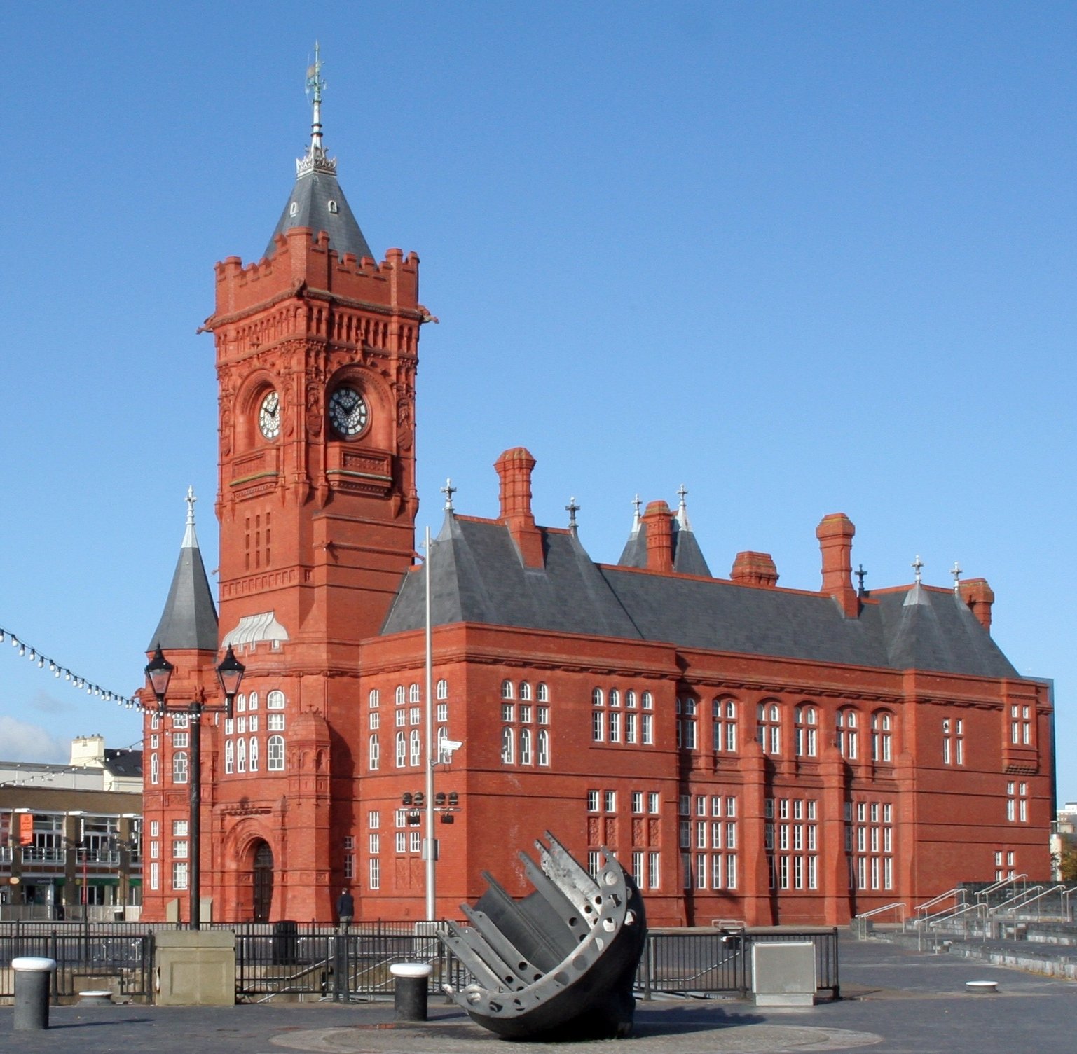 Pierhead Building — view