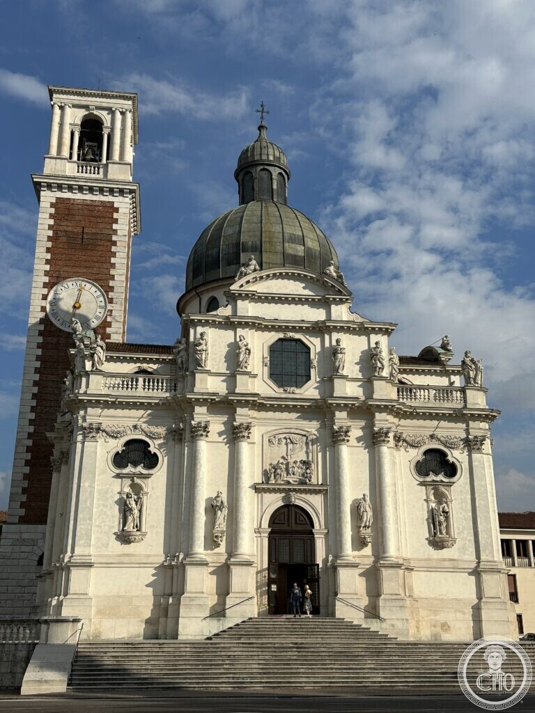 Monte Berico — Vicenza’s Hilltop Sanctuary, Its 150-Arch Portico, and the Square Mussolini Opened – Virtual Tour 360°