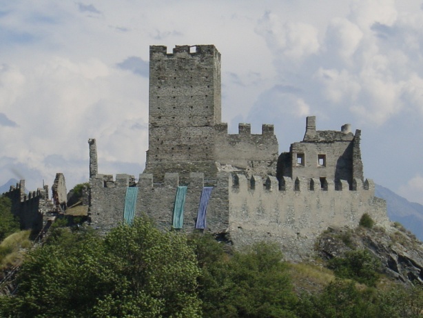 Cly Castle — via Wikimedia Commons