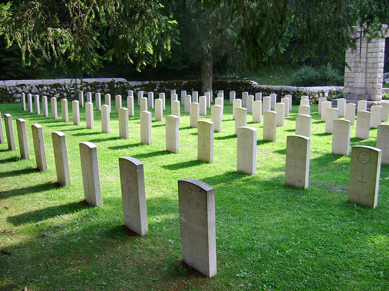 Cavalletto British Cemetery — via Wikimedia Commons
