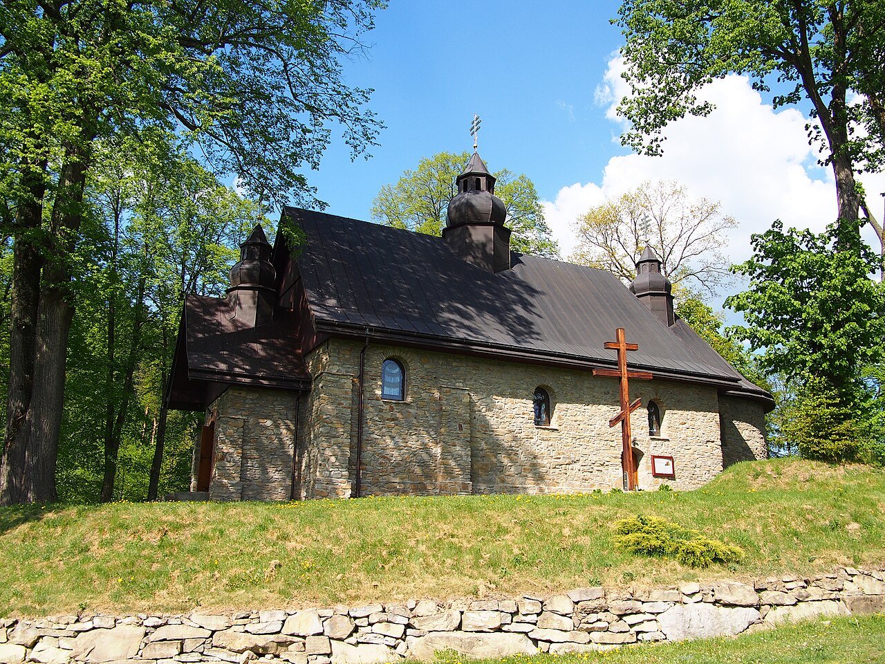Greek Catholic wooden tserkva, Żernica Wyżna, Carpathian Region — UNESCO World Heritage Site