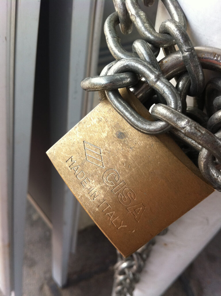 The Electric Bolt: Luigi Bucci and the Mechanical Security Heritage of CISA, 1926