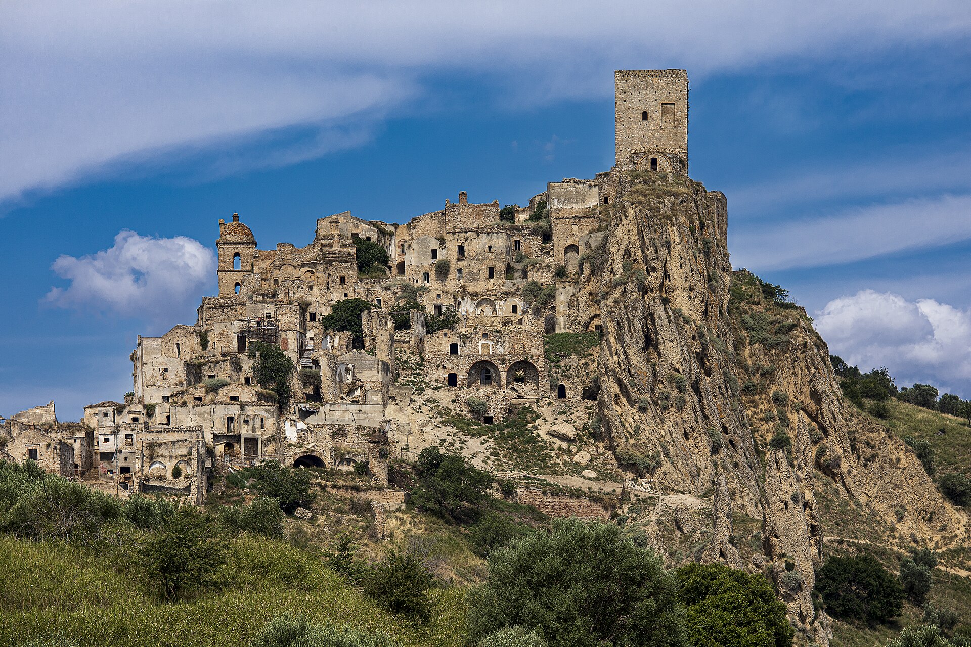 Craco — via Wikimedia Commons