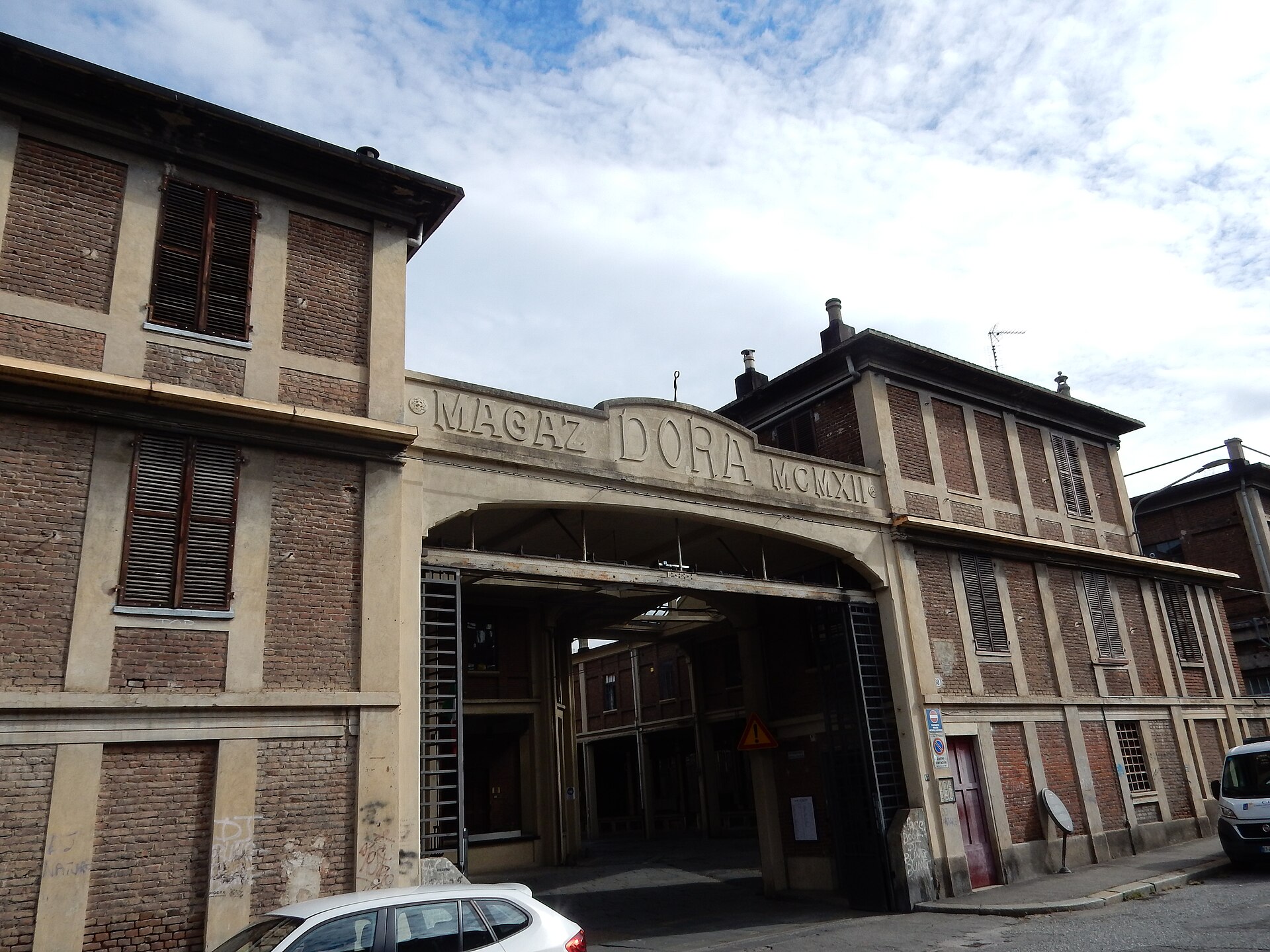 Torino Dora Docks — via Wikimedia Commons