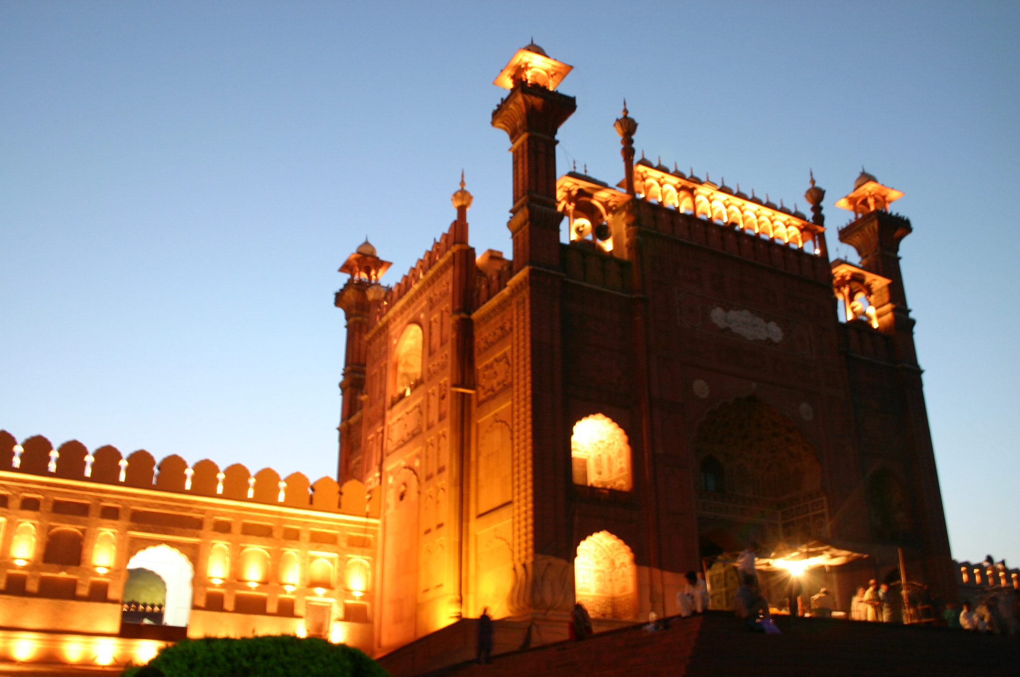 Lahore Fort Mughal sandstone walls and bastions under clear sky Pakistan