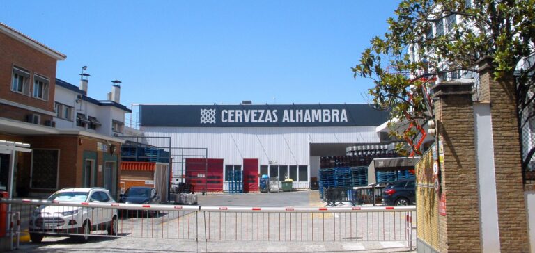 In the Shadow of the Red Fortress: Carlos Bouvard and the Andalusian Brewing Heritage of Cervezas Alhambra, 1925
