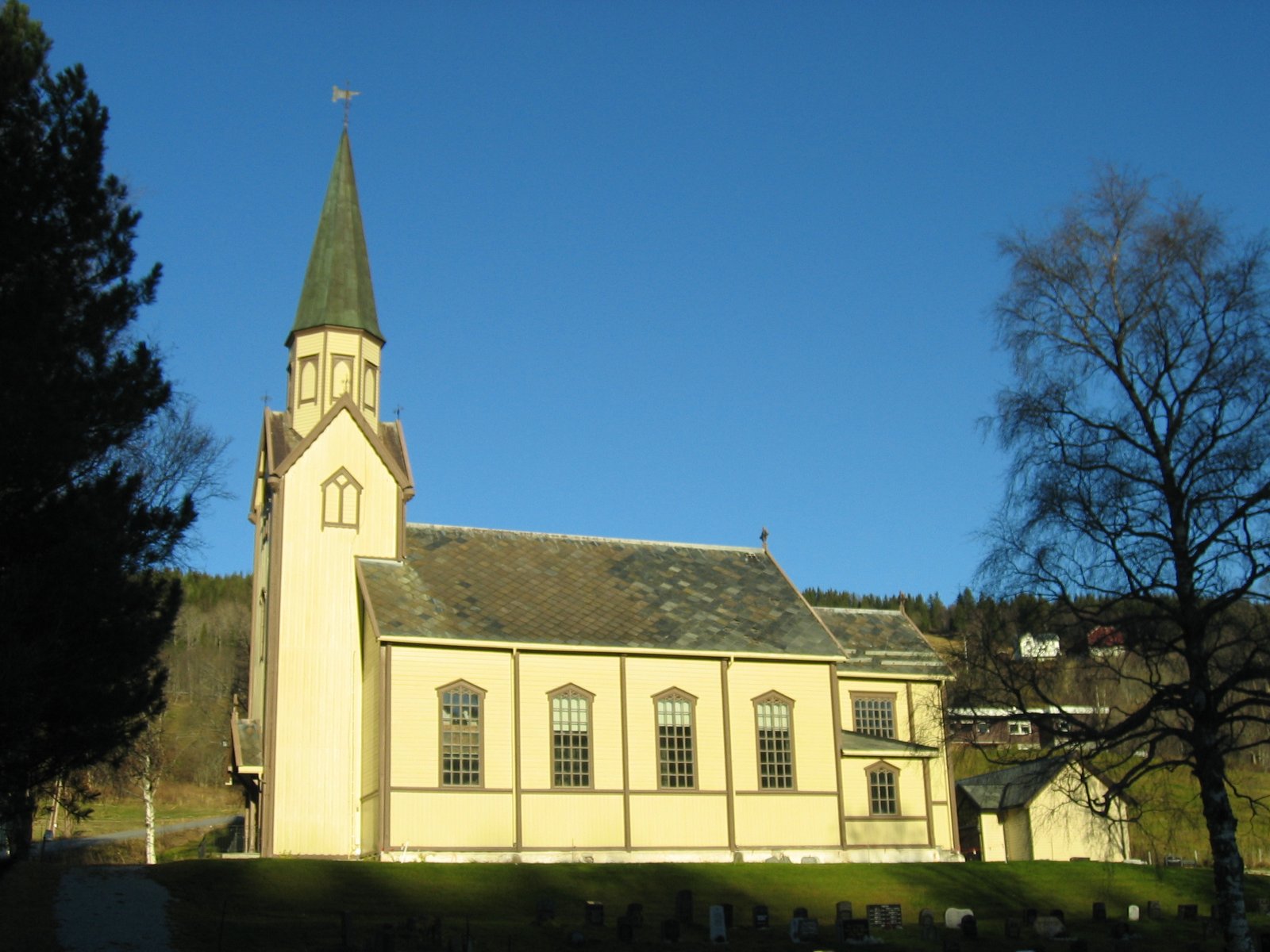 Haltdalen Church — view
