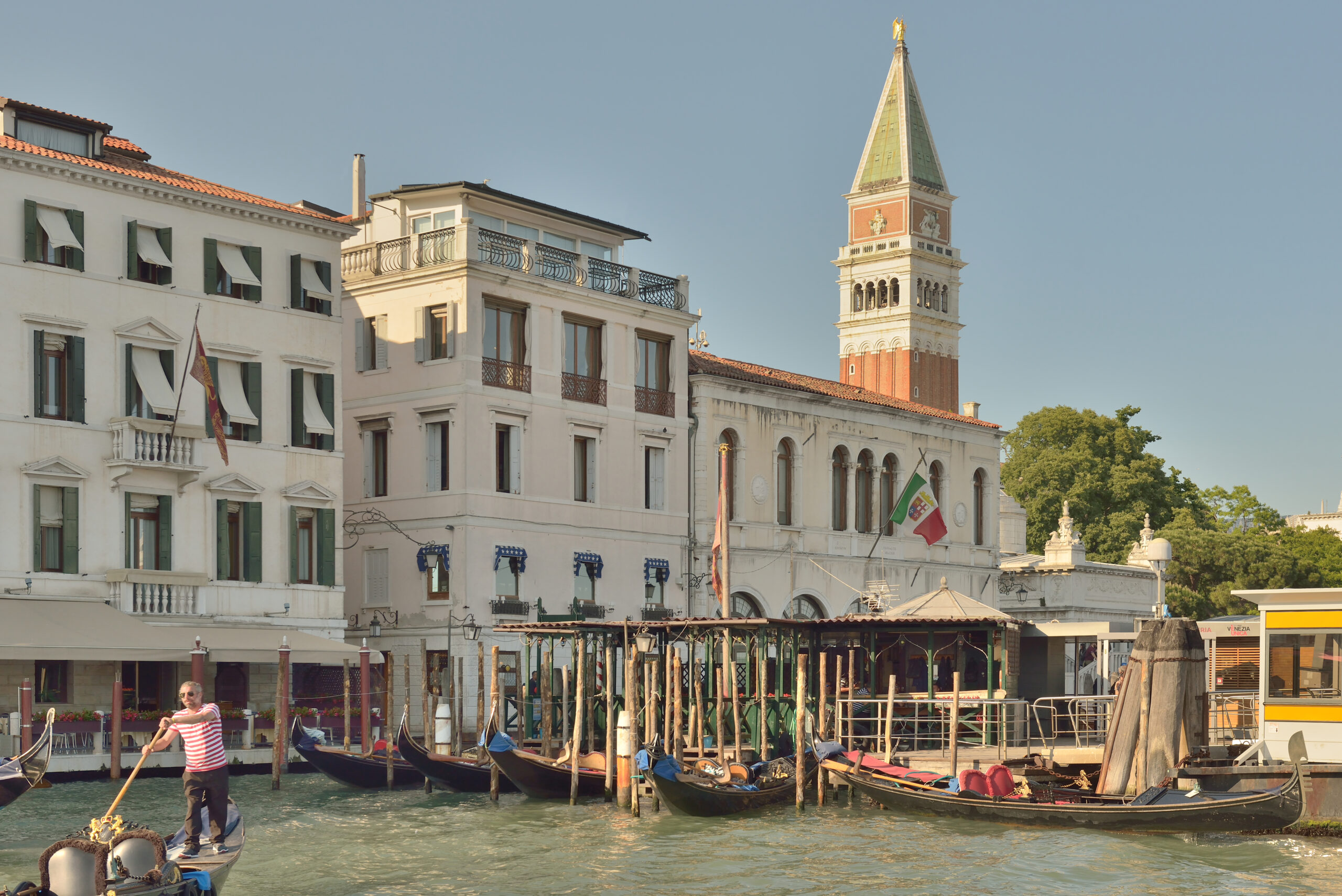 Exterior of Harry's Bar in Venice