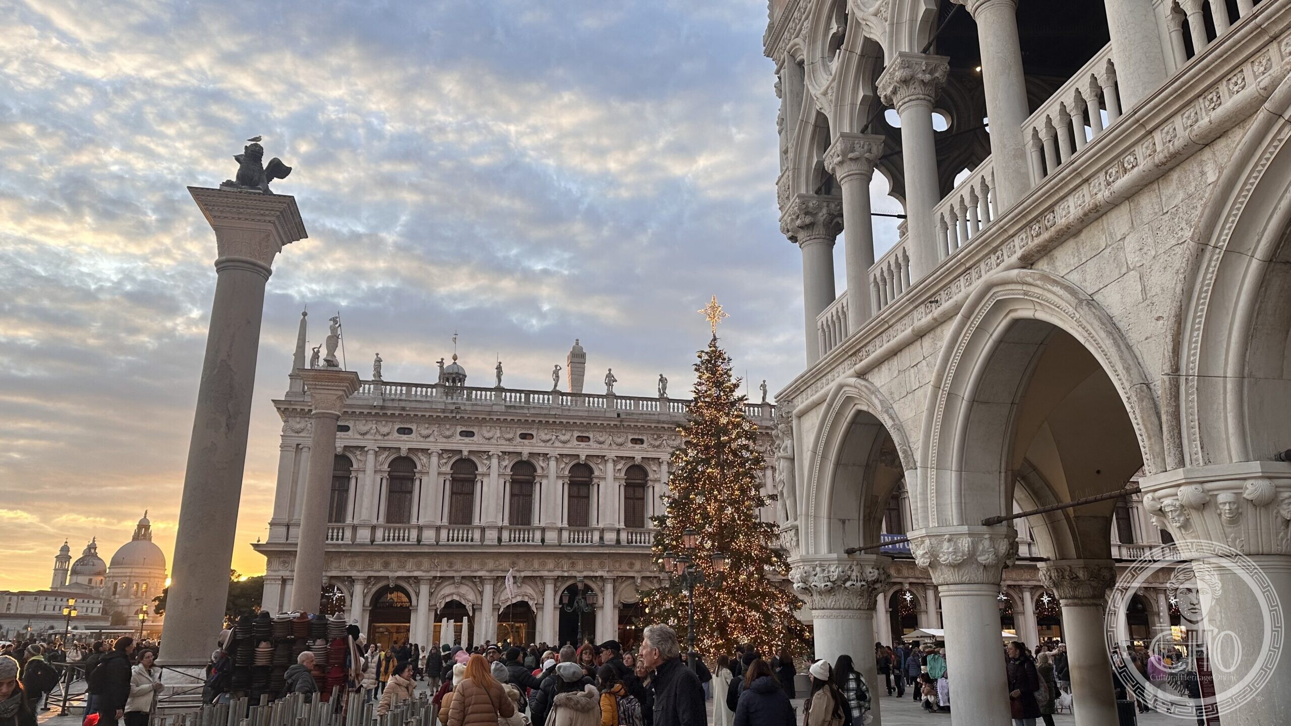 The Christmas tree in Piazza San Marco beside the Doge's Palace, lit at dawn