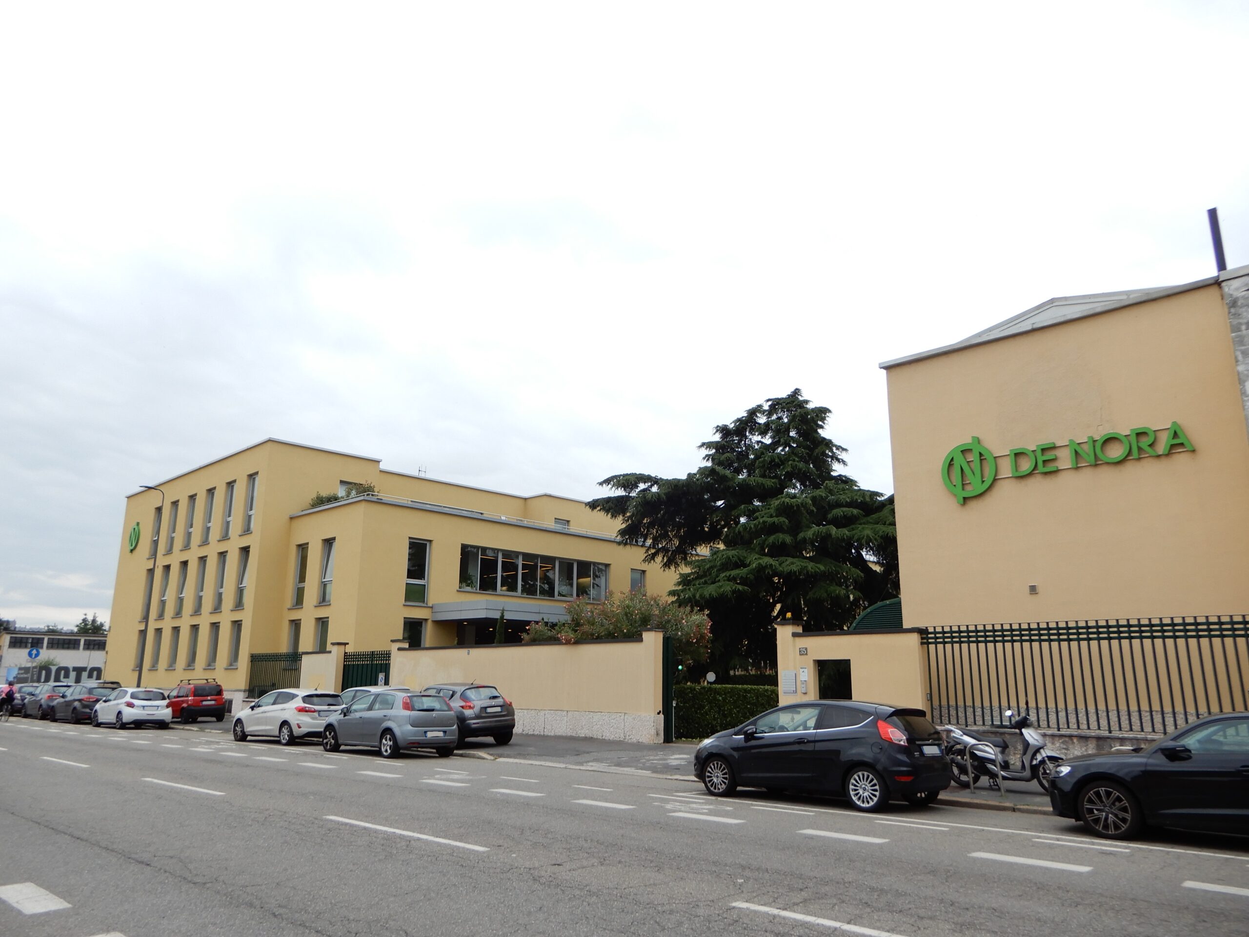 Industrie De Nora Milan Historical Campus on Via Bistolfi