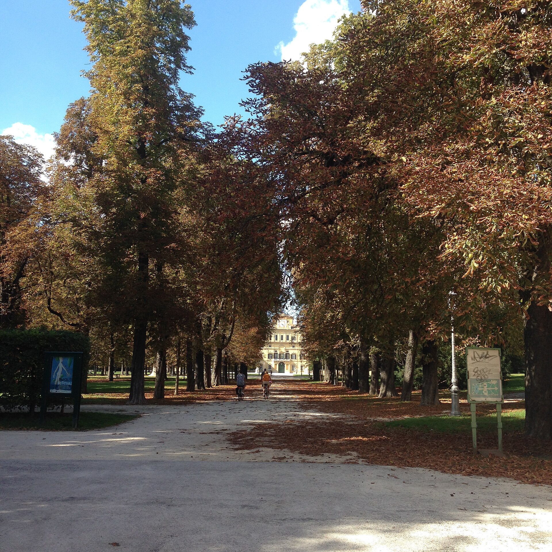 Parco Ducale — via Wikimedia Commons Parco Ducale — via Wikimedia Commons