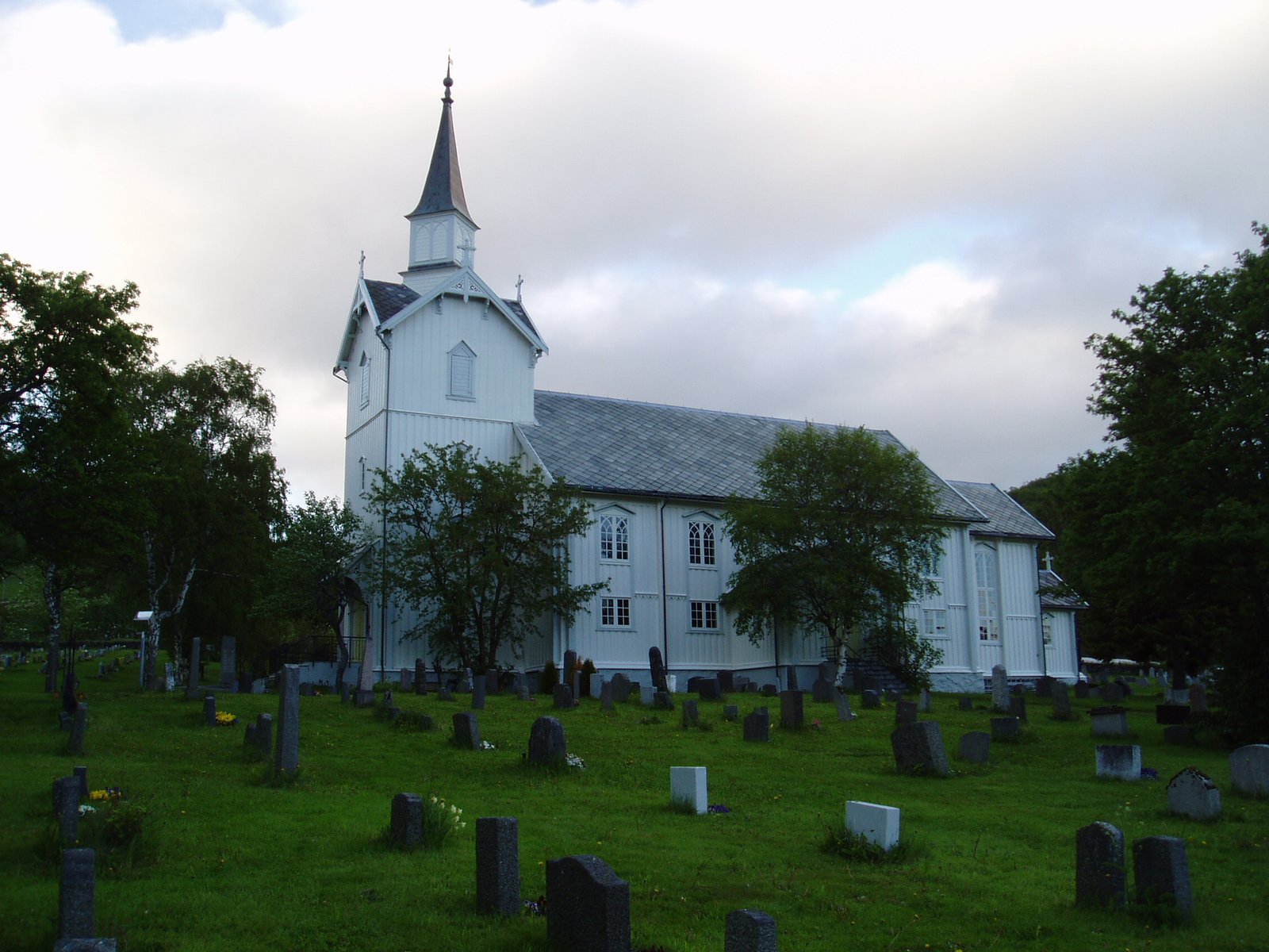 Kvæfjord Church — view