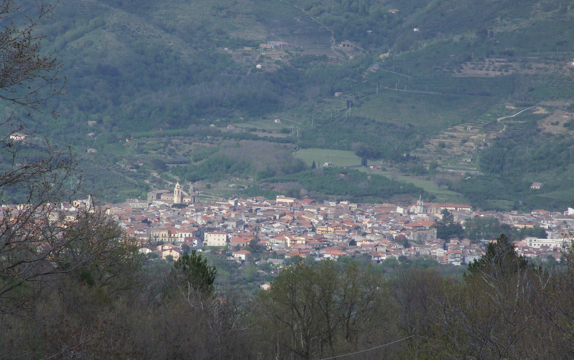 Linguaglossa — via Wikimedia Commons