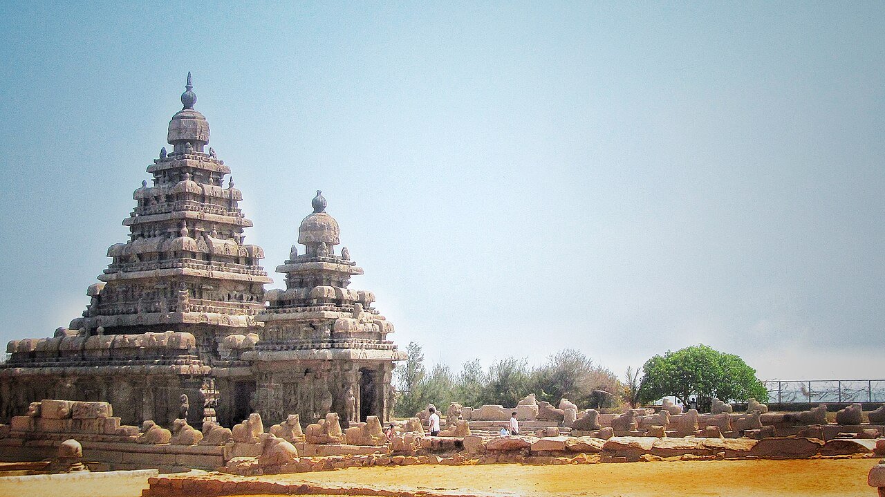 Shore Temple Mahabalipuram Tamil Nadu at dawn with ocean behind