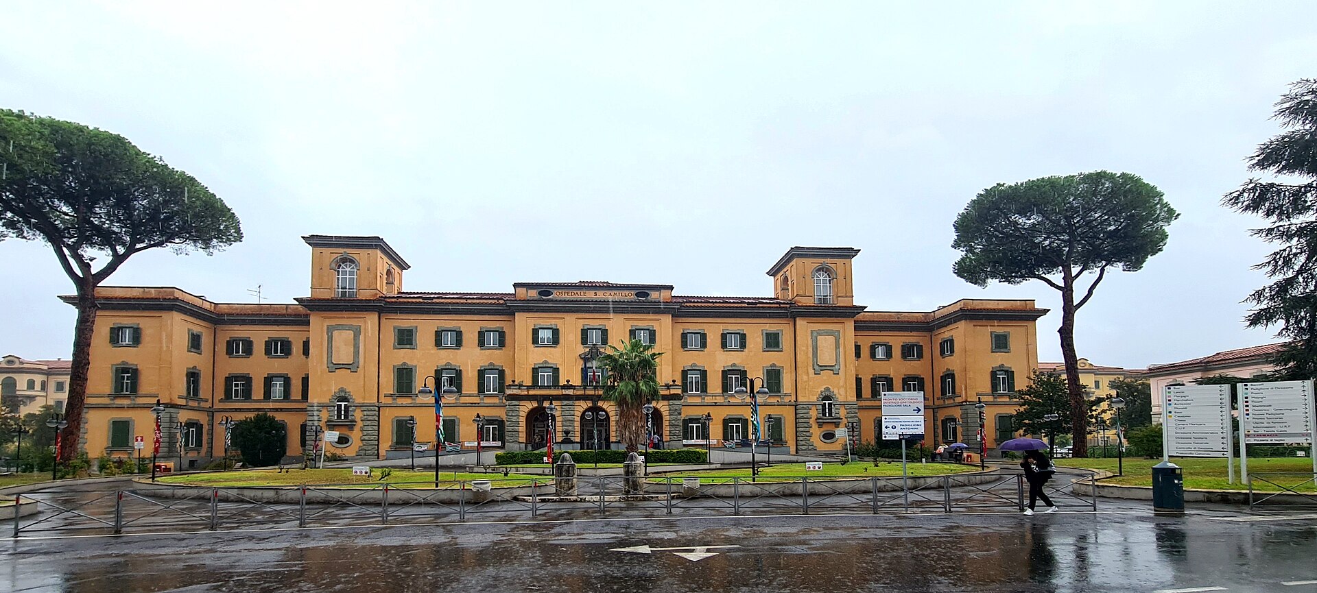 San Camillo-Forlanini Hospital — via Wikimedia Commons