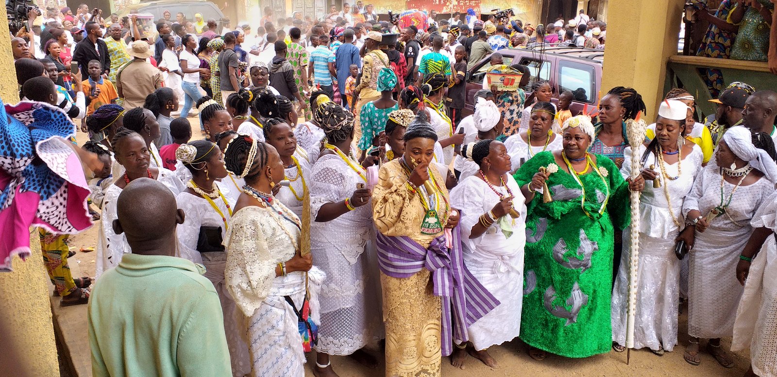 Crowds gathered at the Osun-Osogbo festival on the river banks in Osogbo