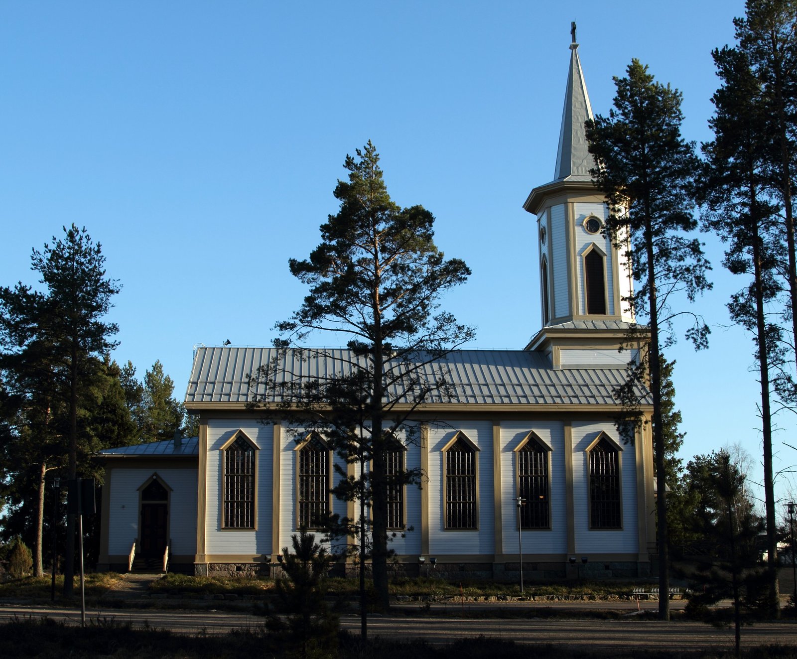 Oulunsalo Church — view