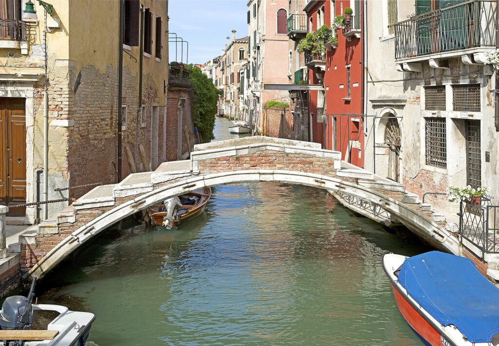 Ponte Chiodo on the Rio de San Felice, the last stone bridge in Venice with no parapet