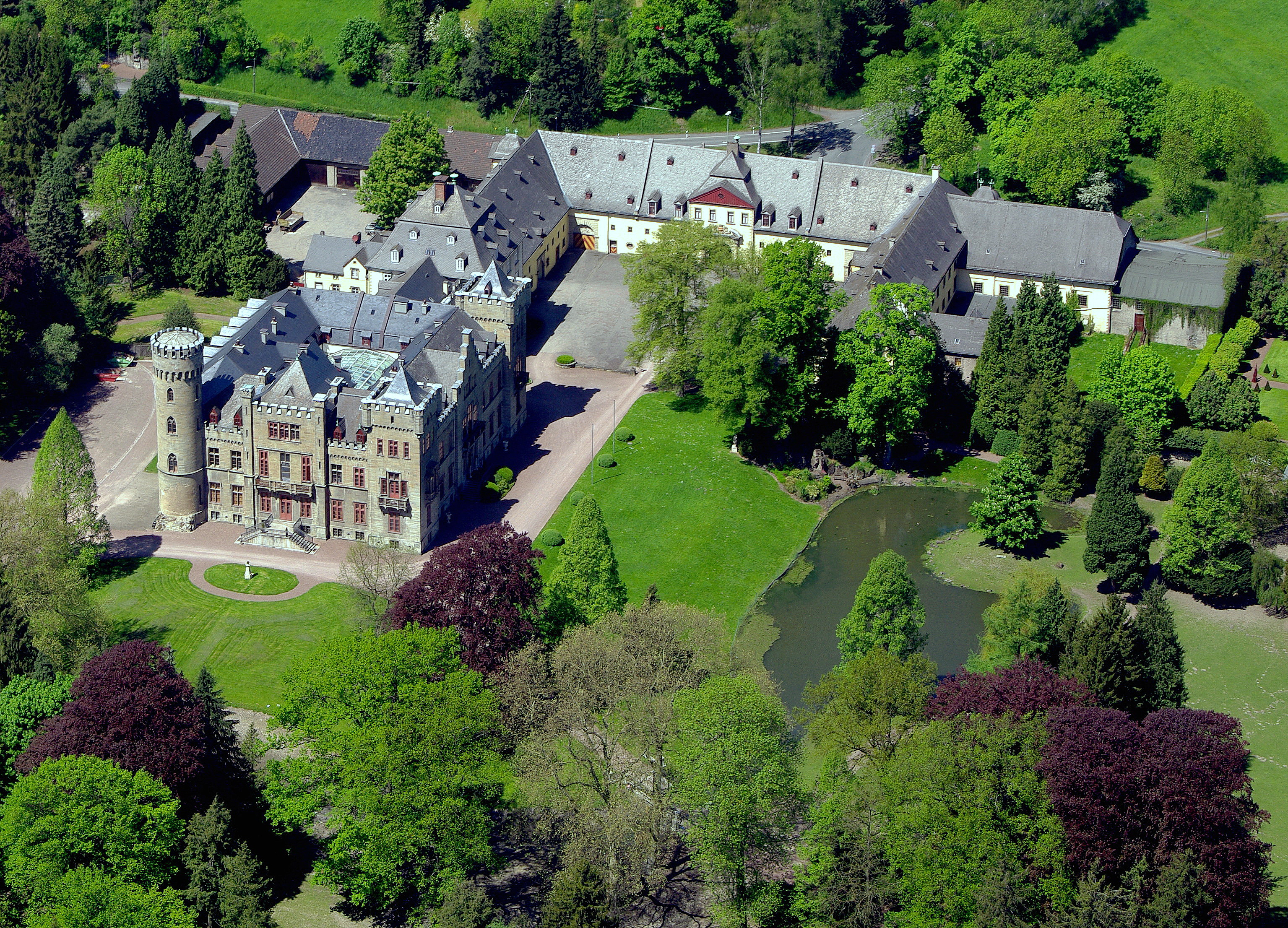 Herdringen Castle — view