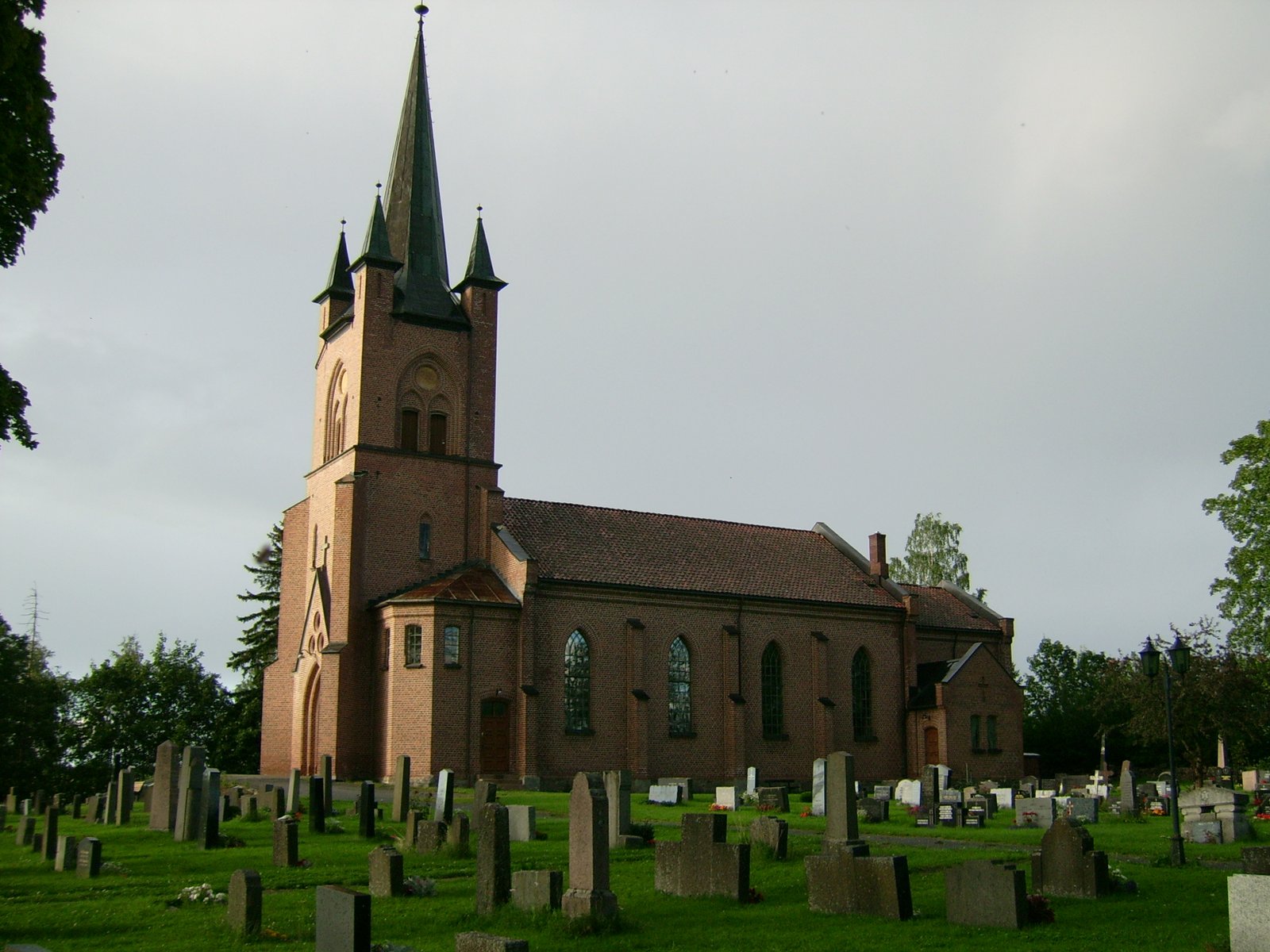 Tingelstad Church — view