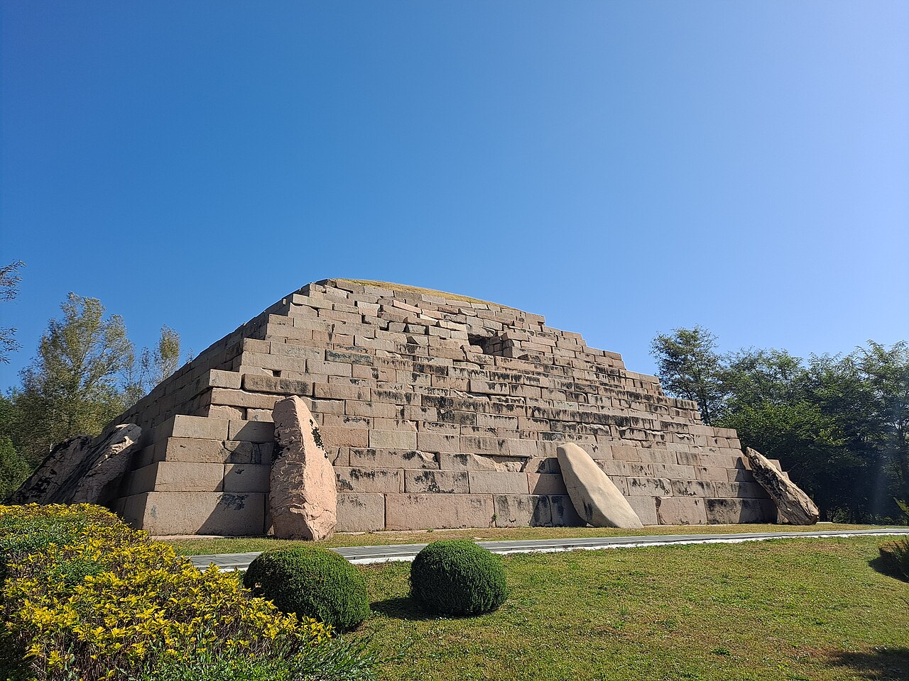 Tomb of King Jangsu pyramid-stepped stone mound Ji'an Jilin Province China