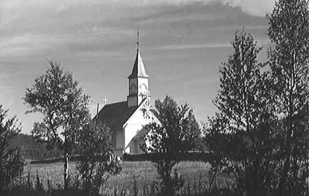 Tunnsjø Chapel — view