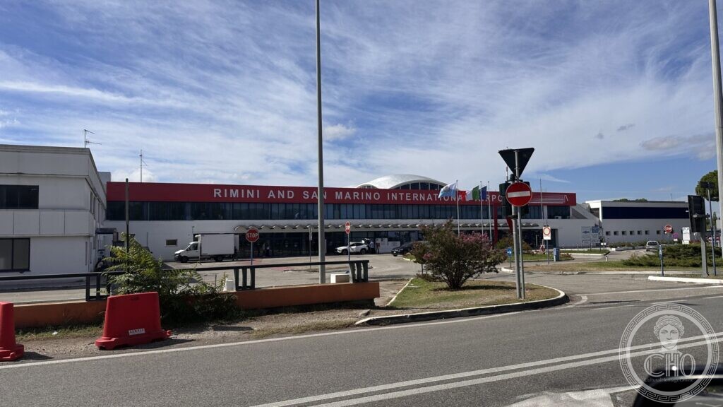 Rimini Airport — from the Vassura Airfield of 1929 to Federico Fellini
