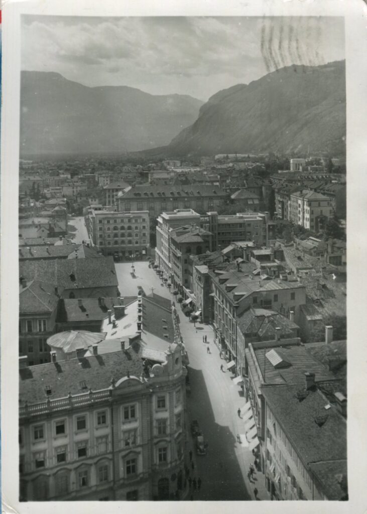 Alfons Loacker and Alpine Wafers in Bolzano, 1925