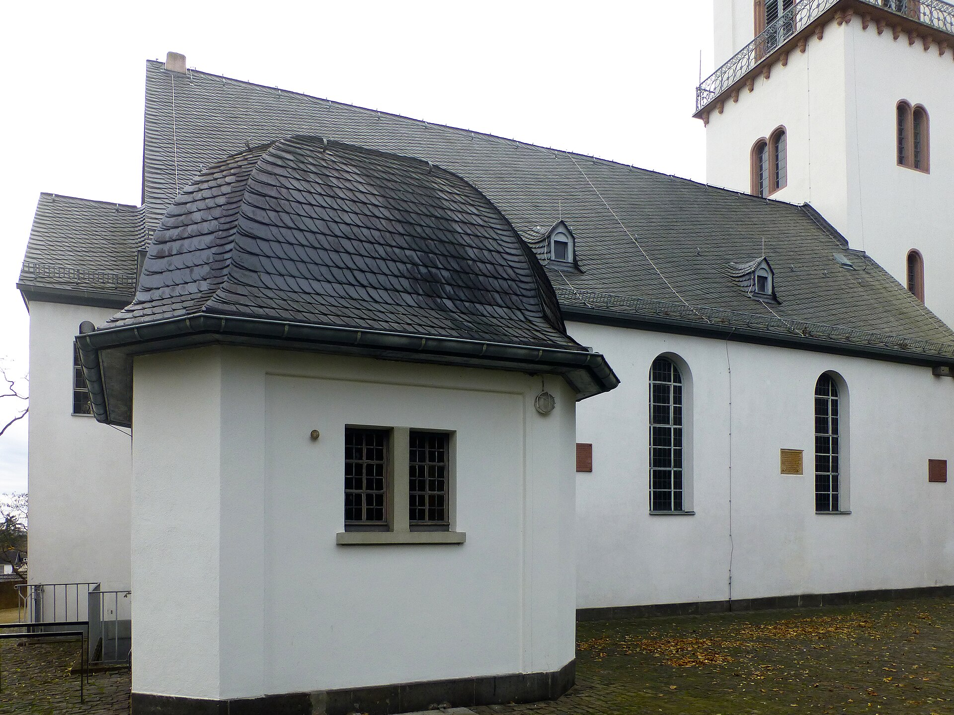 Evangelical Trinity Church, Darmstadt-Eberstadt — The Jugendstil Interior That Friedrich Pützer Built and 1961 Erased