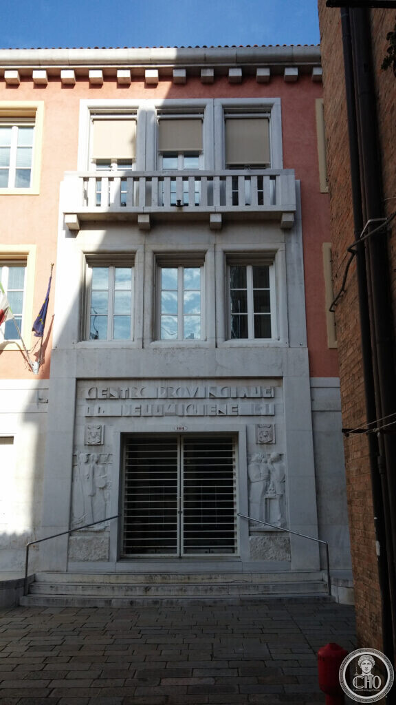 The Former Provincial Hygiene Office at Campo de la Lana