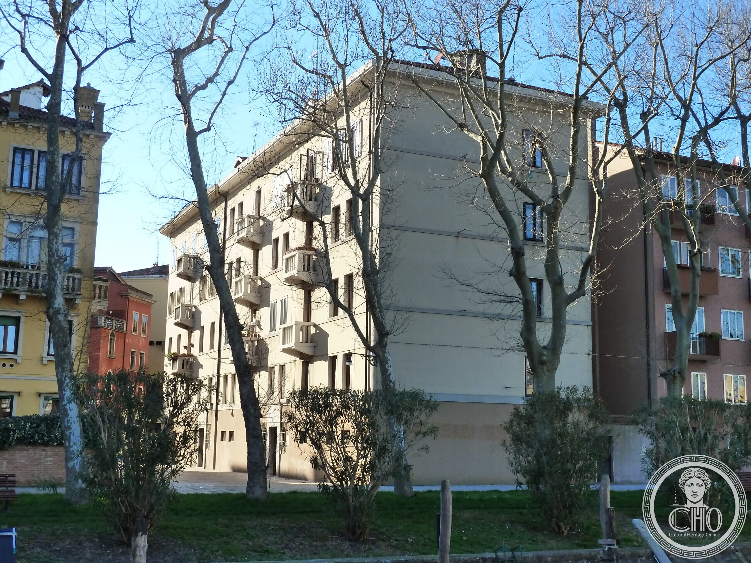 IACP-built apartment block on Calle Coni Zugna, Sant'Elena, Venice