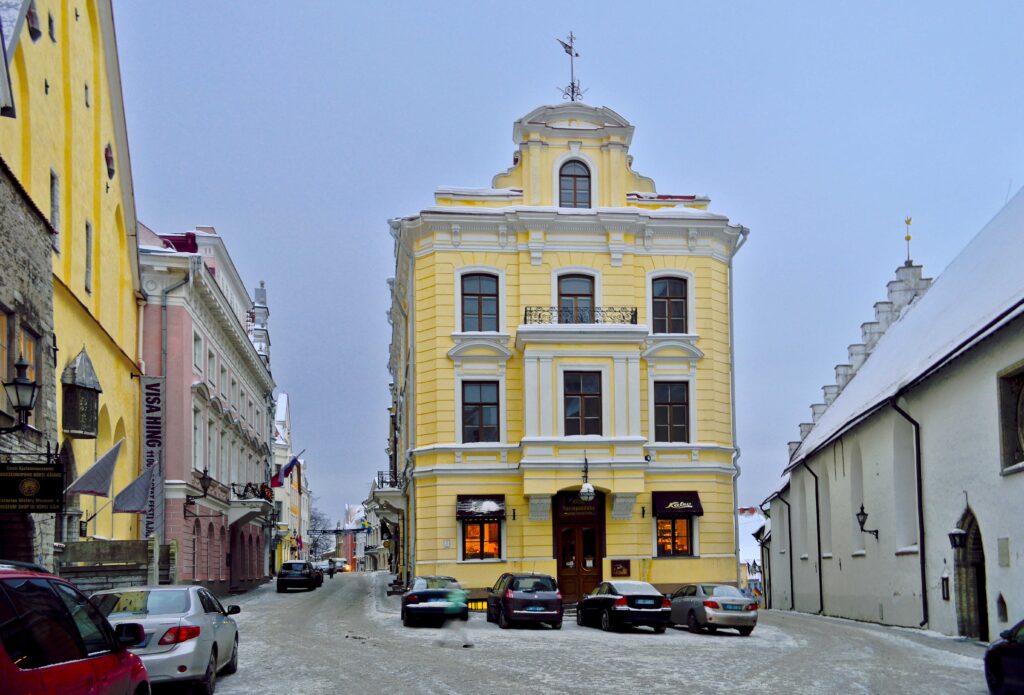 Maiasmokk, Tallinn — the Stude Confectionery House at Pikk 16