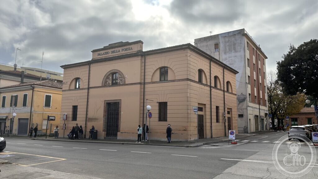 Palazzo della Poesia, Santarcangelo di Romagna: a salt-and-tobacco warehouse named by a mural