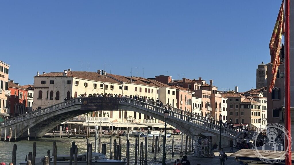 The Ponte degli Scalzi seen from the Fondamenta Santa Lucia
