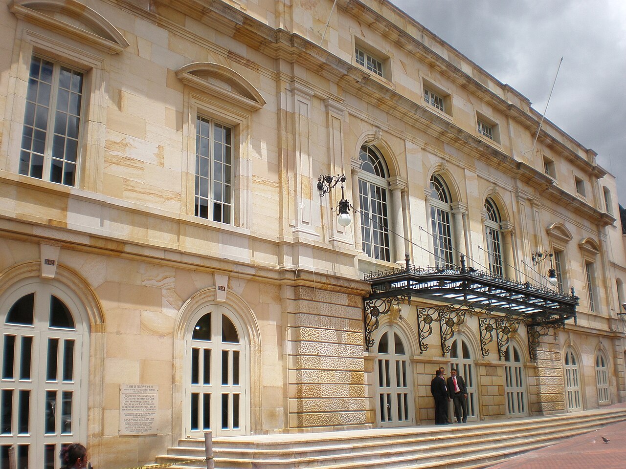 Teatro Colon, Bogota