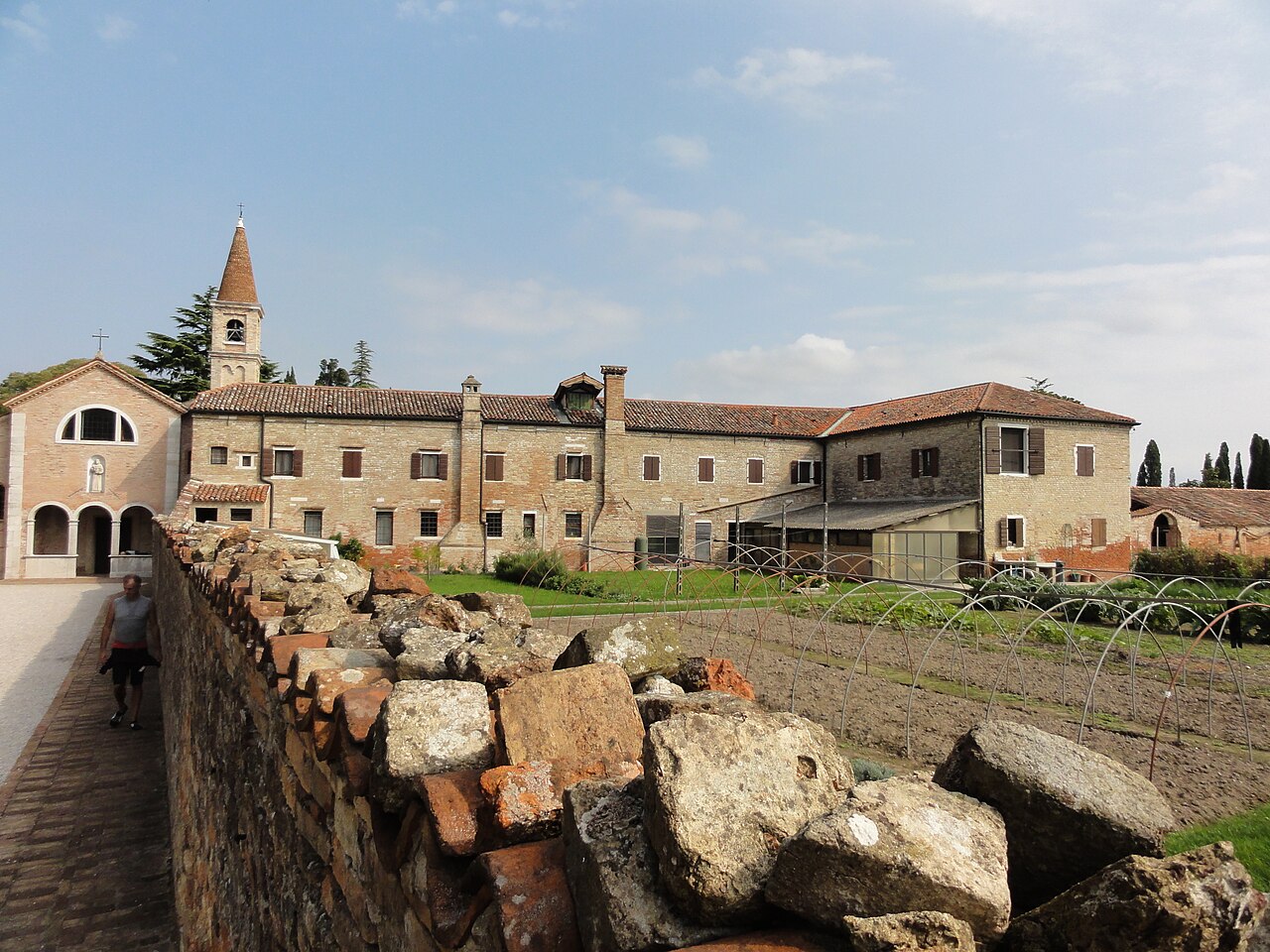 Convent of Isola San Francesco del Deserto — via Wikimedia Commons