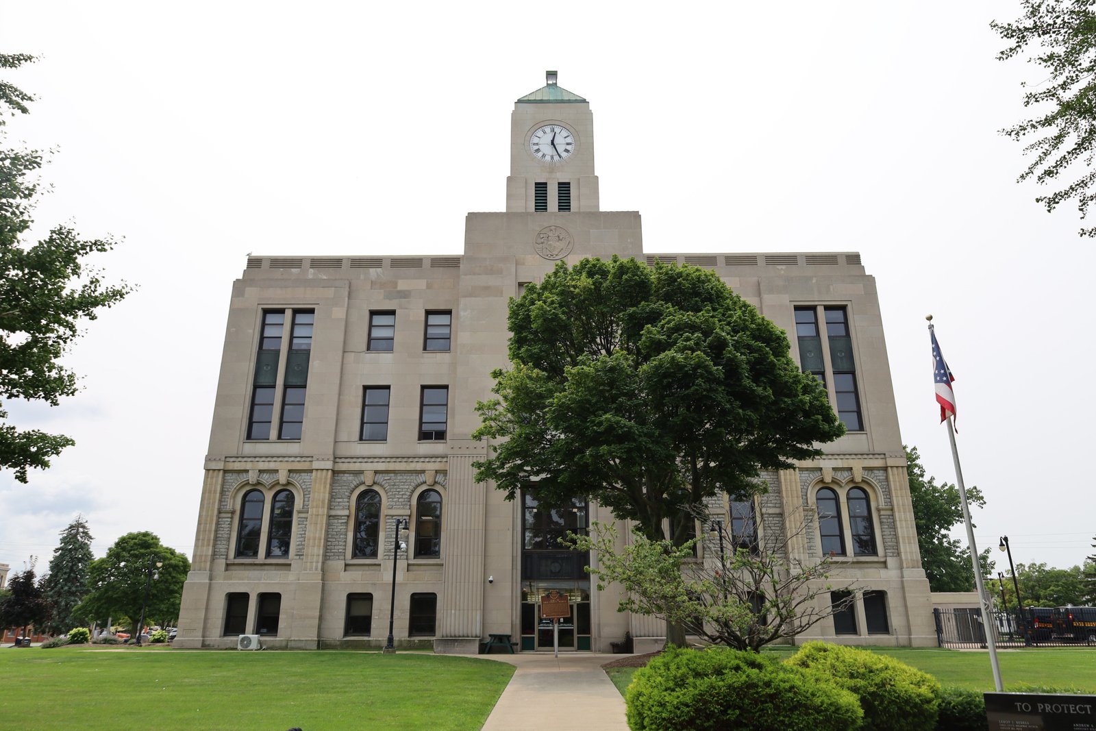 Erie County Courthouse (1936-1939), WPA Art Deco remodel with smooth stone facade and central tower, Sandusky, Ohio.