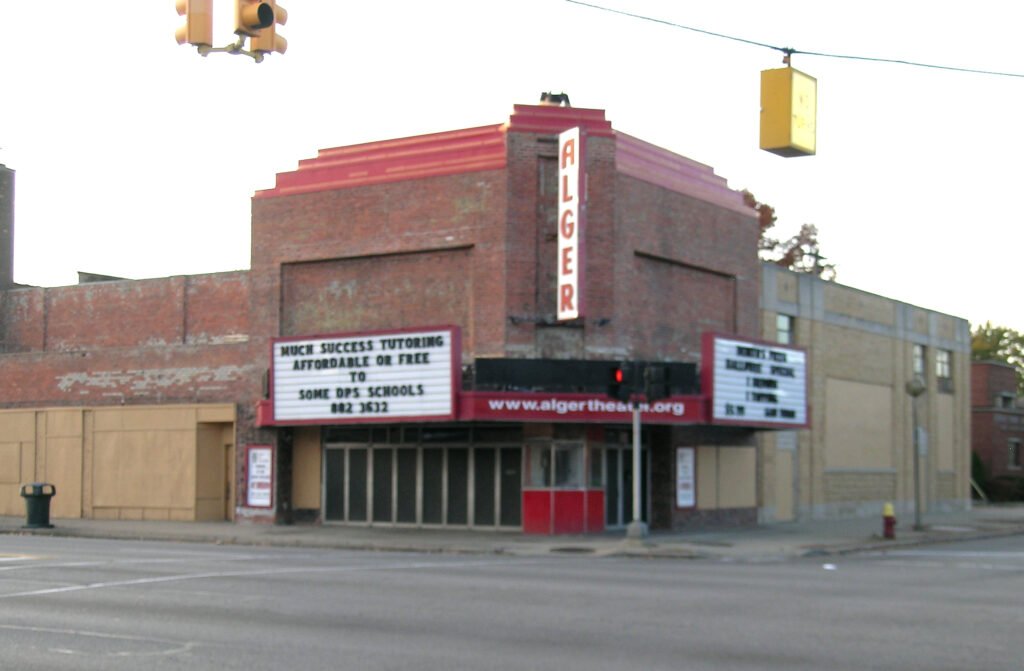 Alger Theater (1935), Detroit, Michigan