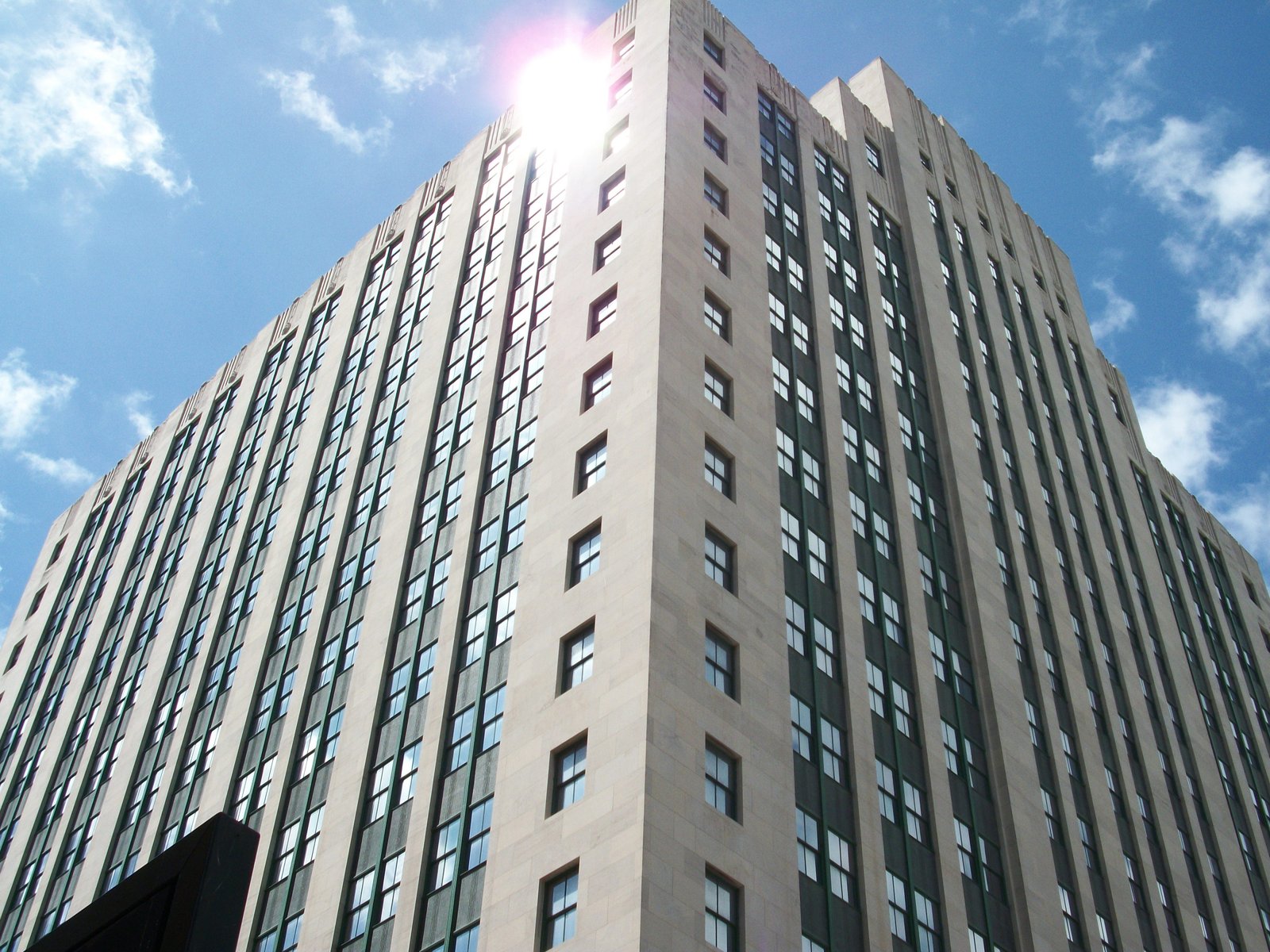Alfred I. du Pont Building (1939), 17-story modern building with Art Deco embellishments at 169 East Flagler Street in downtown Miami, Florida, first skyscraper built in Miami after the 1928 recession, NRHP listed 1989.